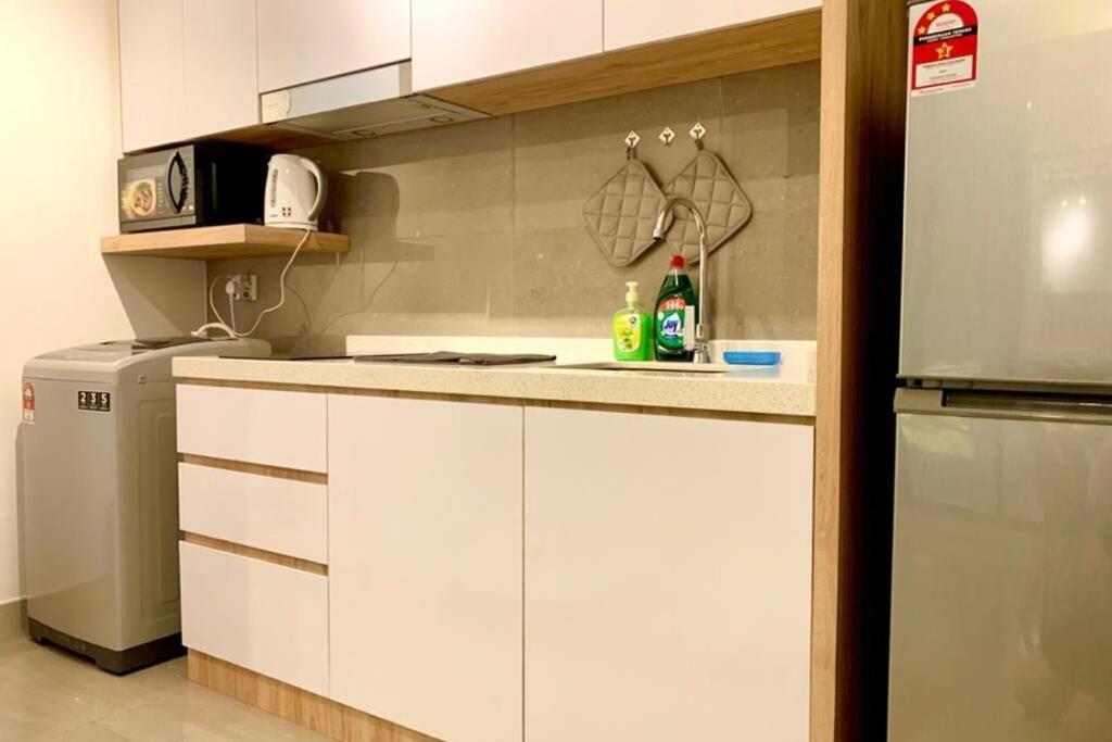 Ferienwohnung Imperio,Res - Melaka Raya -- Comfy -- Sunset View Exterior foto